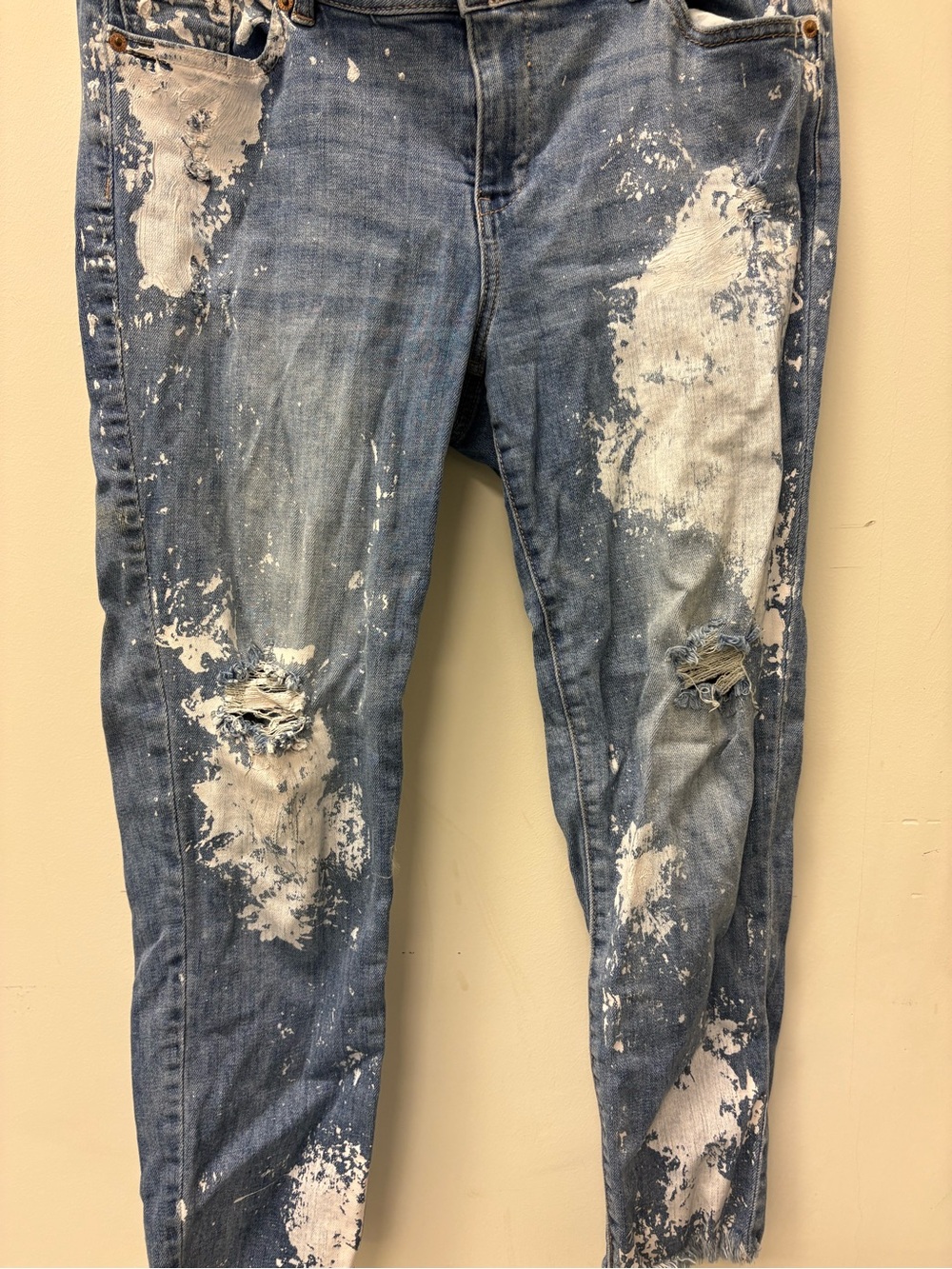 New York & Company Soho Boyfriend style, jeans ( Size 10)